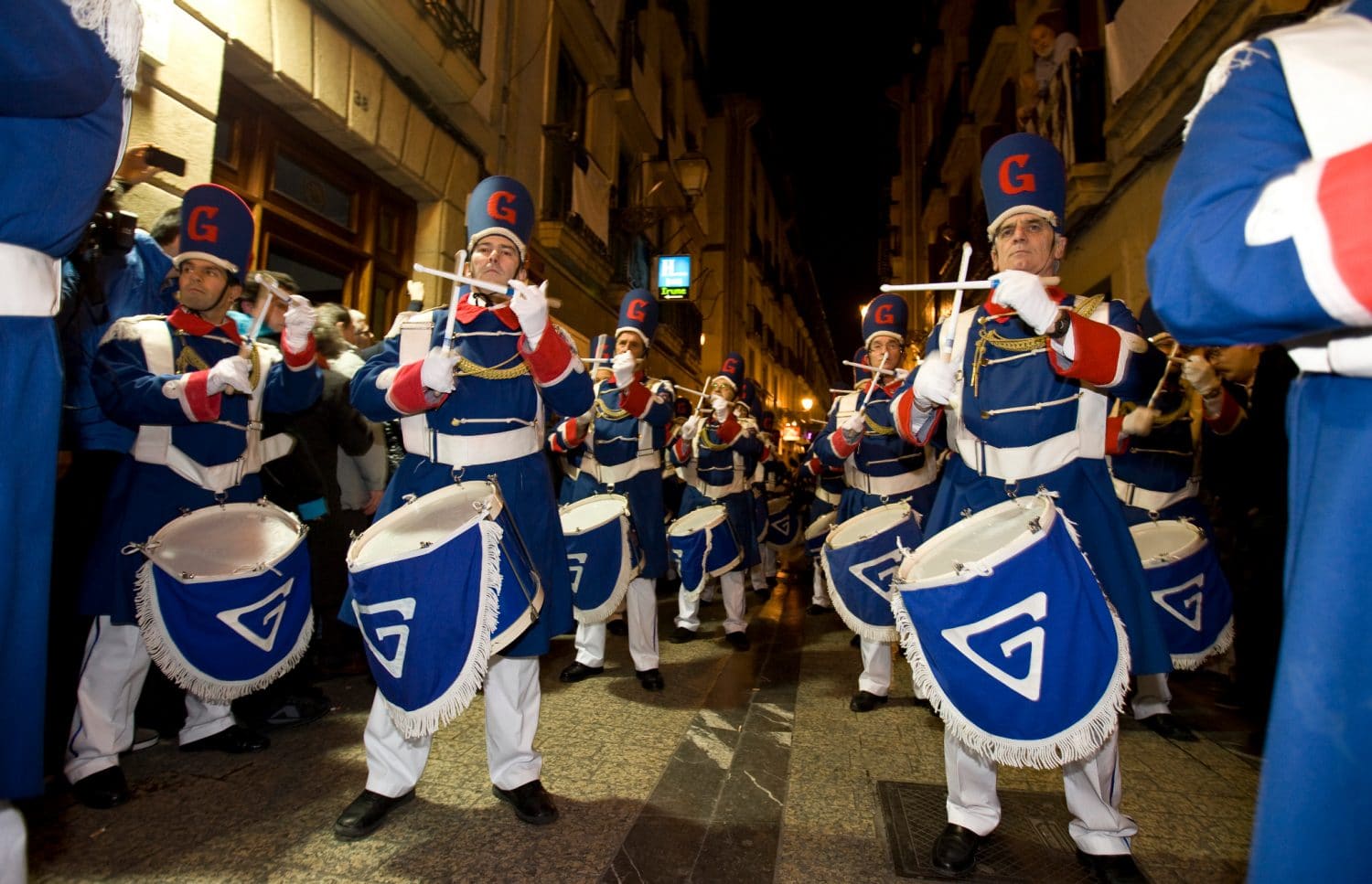پر سر و صدا‌ترین فستیوال اسپانیا که تا 24 ساعت طبل می‌زنند.